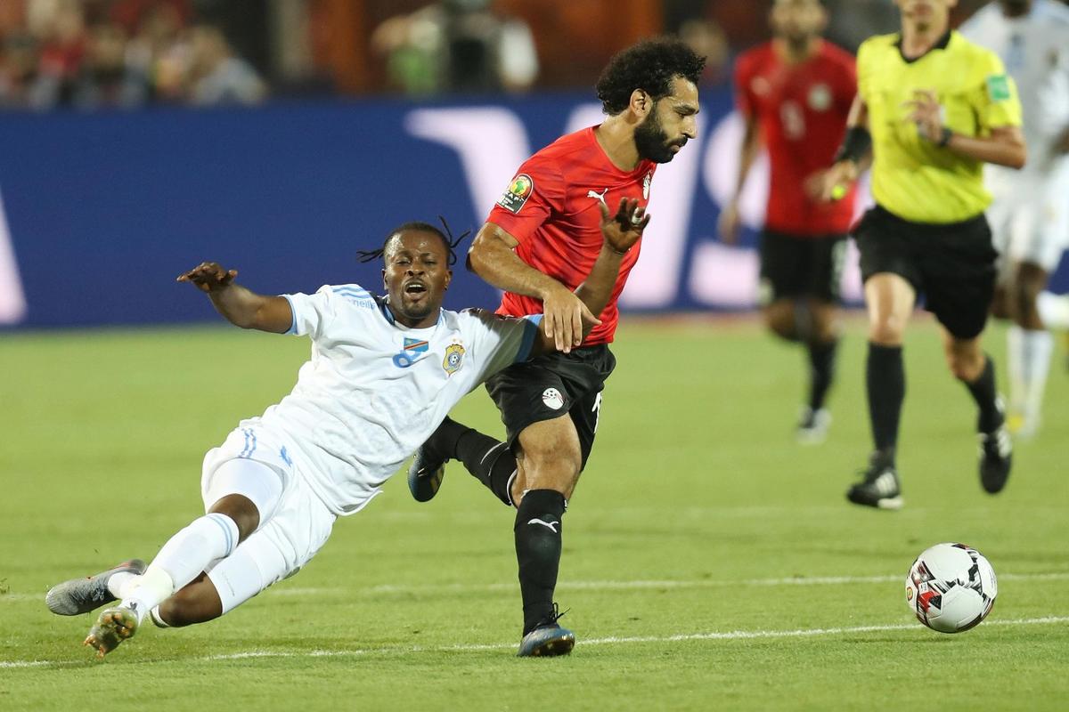 崩盘起因！利物浦上赛季英超场均丢1.1球，本赛季场均丢1.6球（崩盘之因？利物浦英超场均失球由上季1.1增至本季1.6）