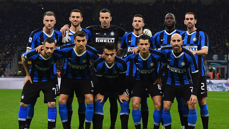 17岁中国少年在美高中拍运动,还清器材贷款