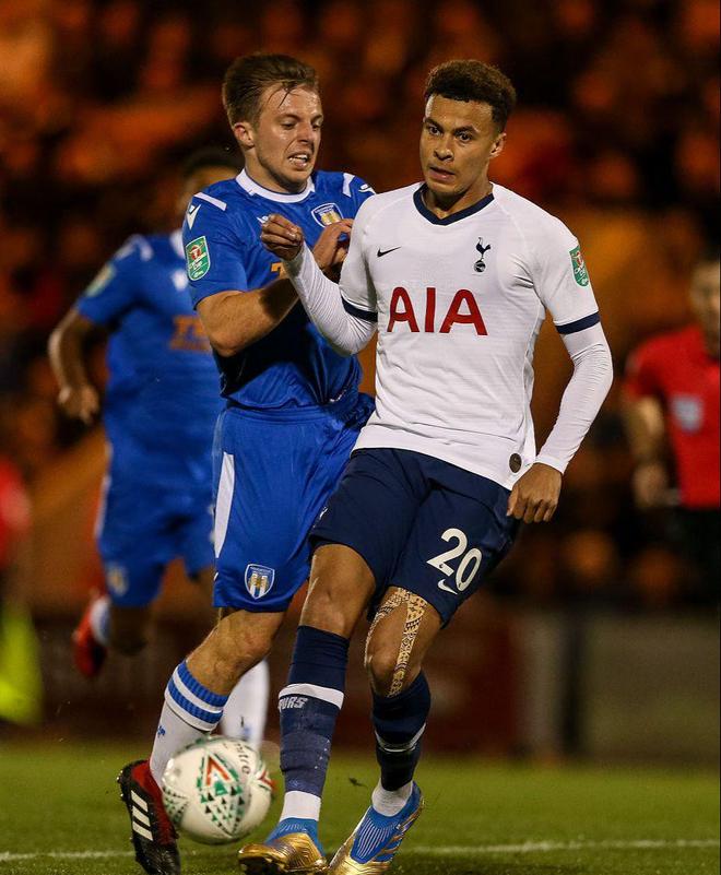 中超16队平均投入不足2亿，中足联节流难救联赛，专家呼吁多渠道开源